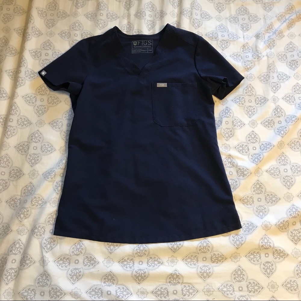 FIGS scrub set